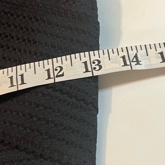 Express Strapless Crop Top Sz S Black Zip Back - Picture 10 of 10